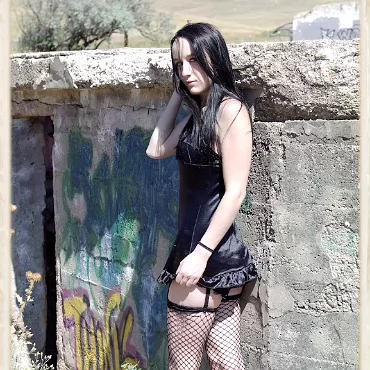 Heather Brown - Part 2 Our 2nd shoot together worked perfectly. Heather wanted to shoot at the